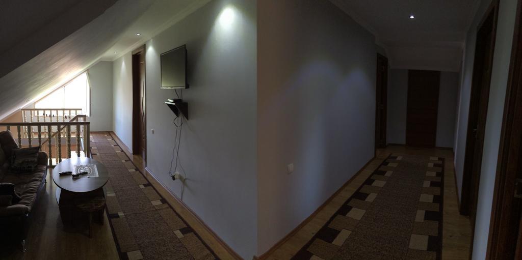 Mari Guest House Telavi Esterno foto