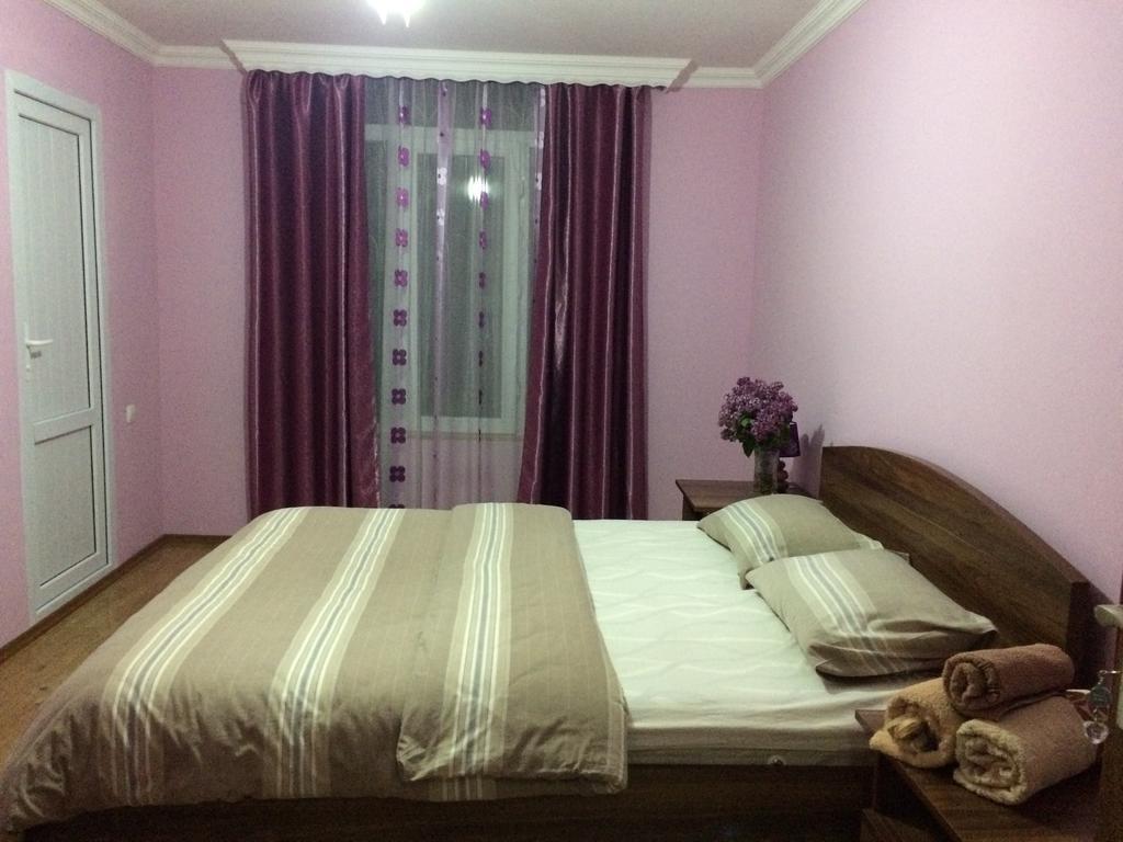 Mari Guest House Telavi Esterno foto